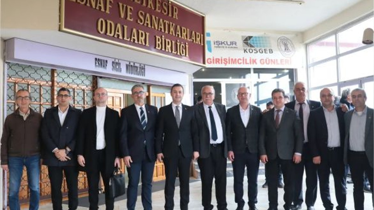 Ahmet Akın Balıkesirli İş İnsanlarıyla Buluştu