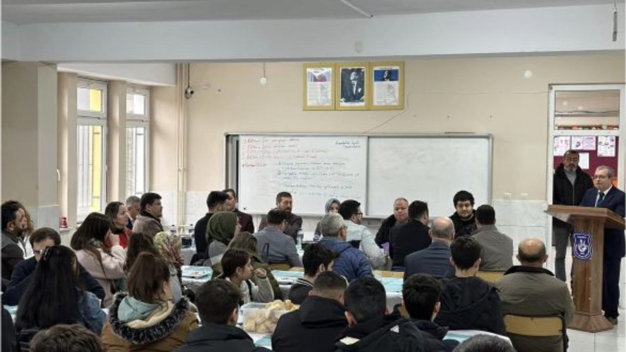 Öğrenciler Mesleki Ustalarla Buluştu