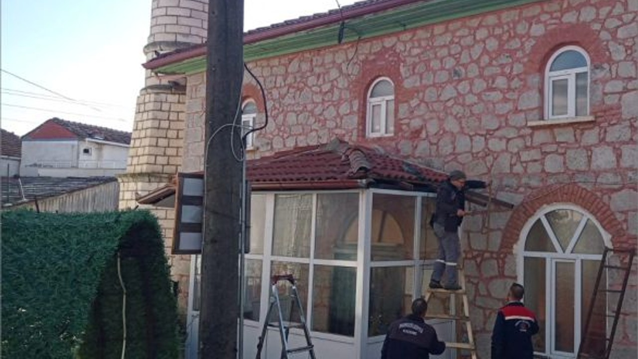 Sındırgı Akçakısrak Camisi'nin Tarihine Sahip Çıkıyor