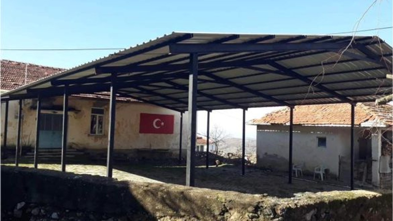 Sındırgı Belediyesi Çok Amaçlı Salonlara Bir Yenisini Ekledi