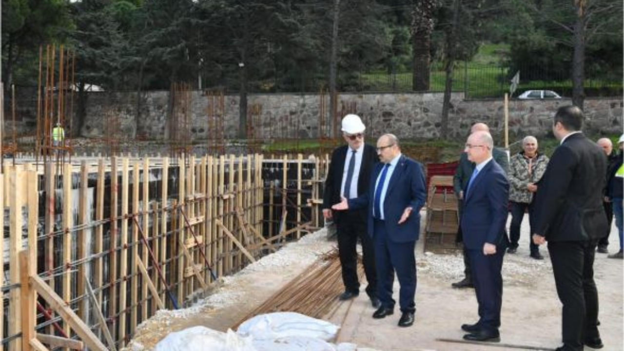 Vali Ustaoğlu Eğitim Yatırımlarını İnceledi