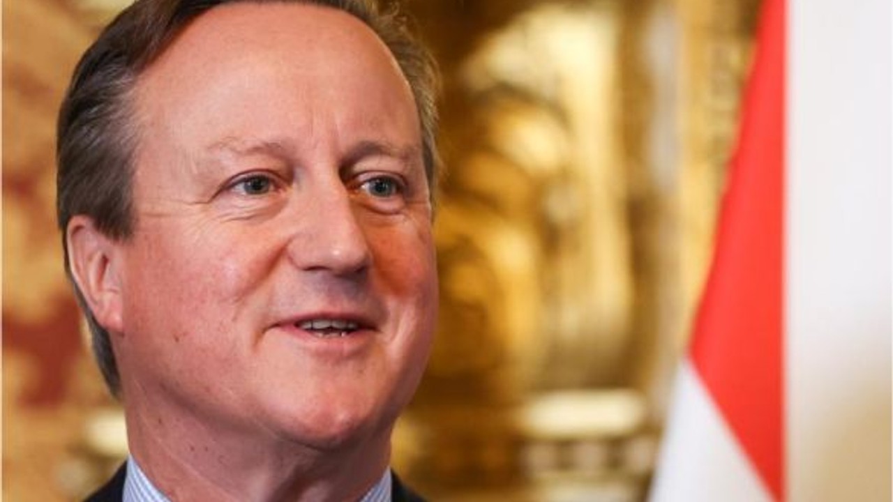 İngiltere Dışişleri Bakanı Cameron: “Husilere operasyon düzenlemekten başka seçeneğimiz yoktu”