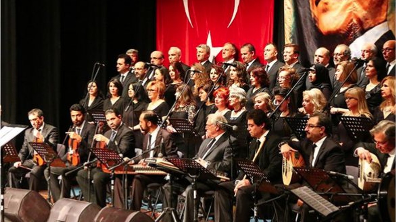 Balıkesir'de Türk Sanat Müziği Koro Konseri Heyecanı