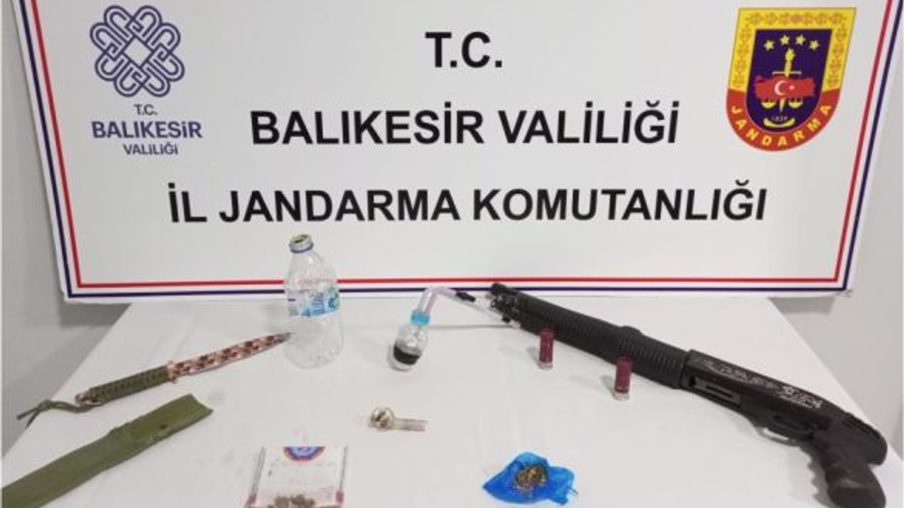 Balıkesir'in 2 İlçesine Operasyon