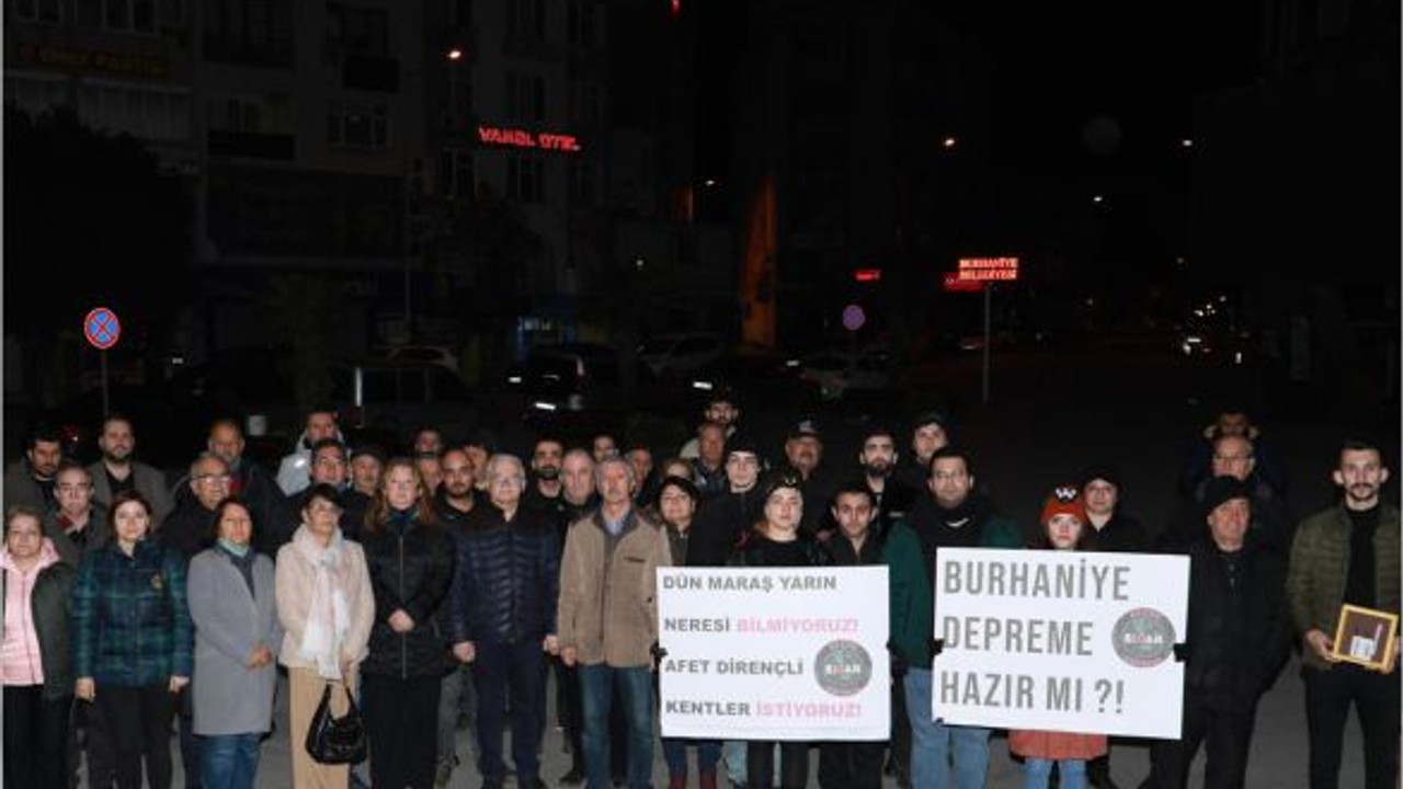 Burhaniye 6 Şubat'ı Unutmadı