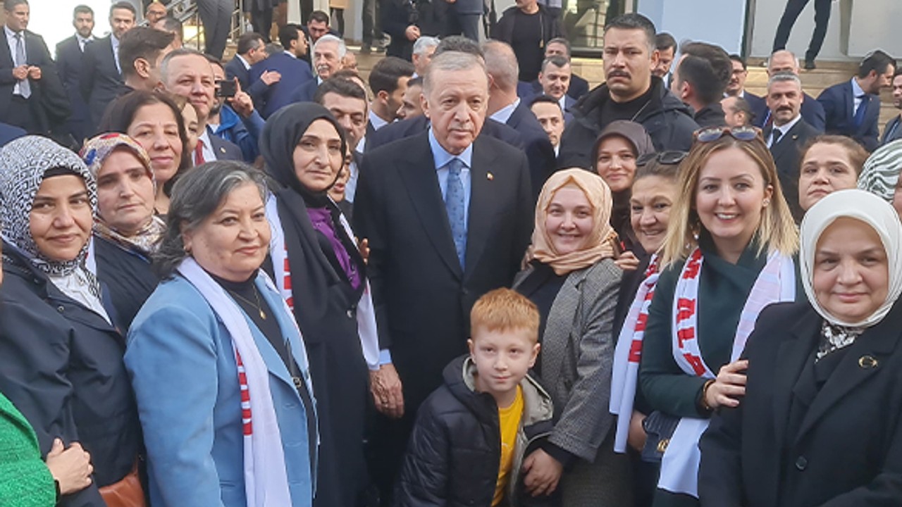 Cumhurbaşkanı Erdoğan, Miting Sonrası Zonguldak Belediyesini Ziyaret Etti