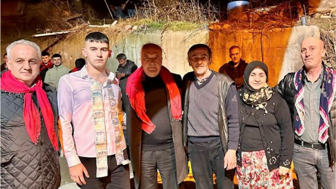 Dursunbey'de Gençler Asker Ocaklarına Gönderildi