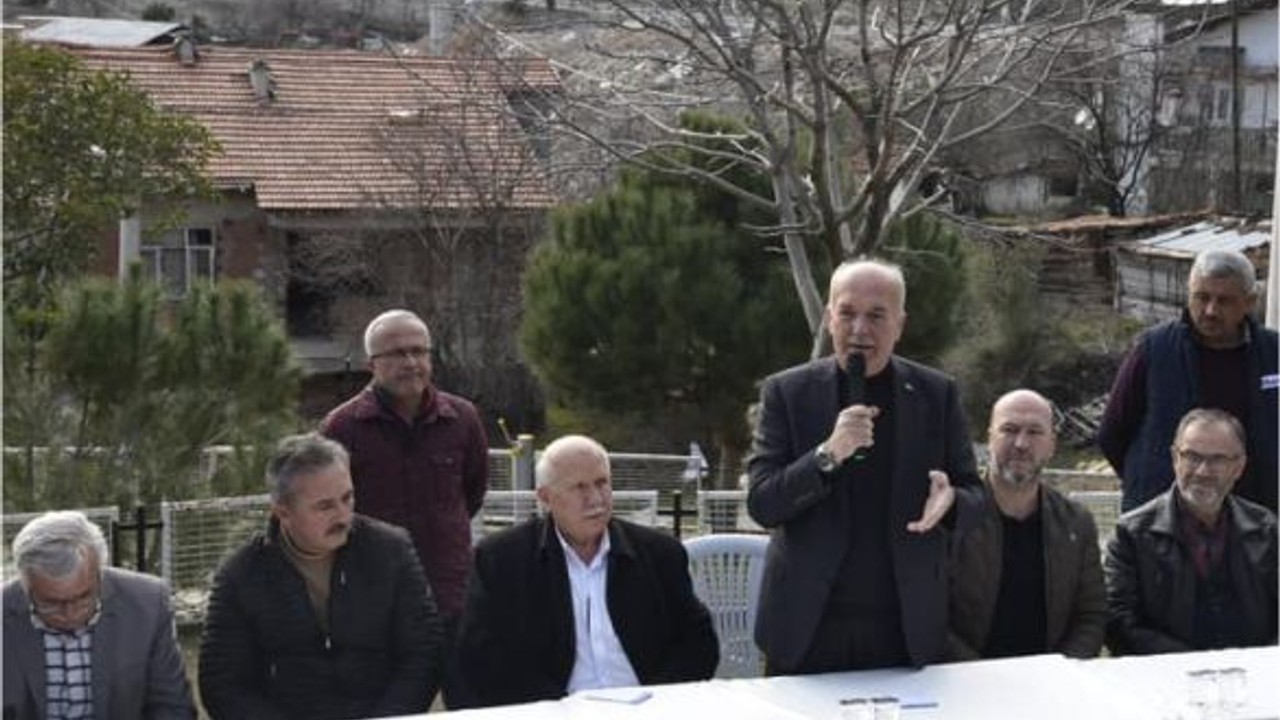 Dursunbey'de Mahalle Toplantısı