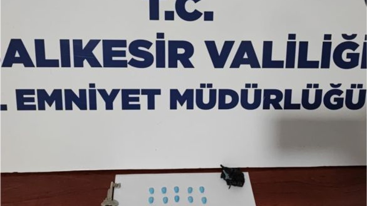 Kayıp Şahsı Arayan Ekipler Uyuşturucu Operasyonuna İmza Attı
