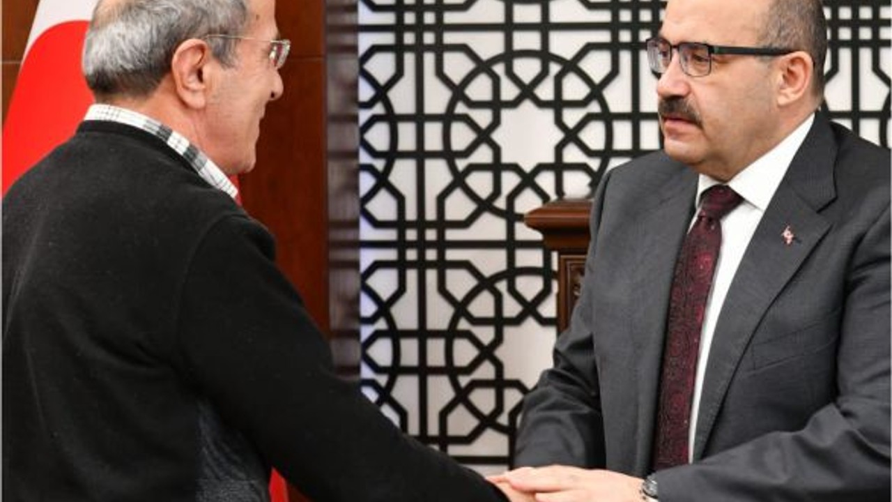 Vali Ustaoğlu Vatandaşları Dinledi