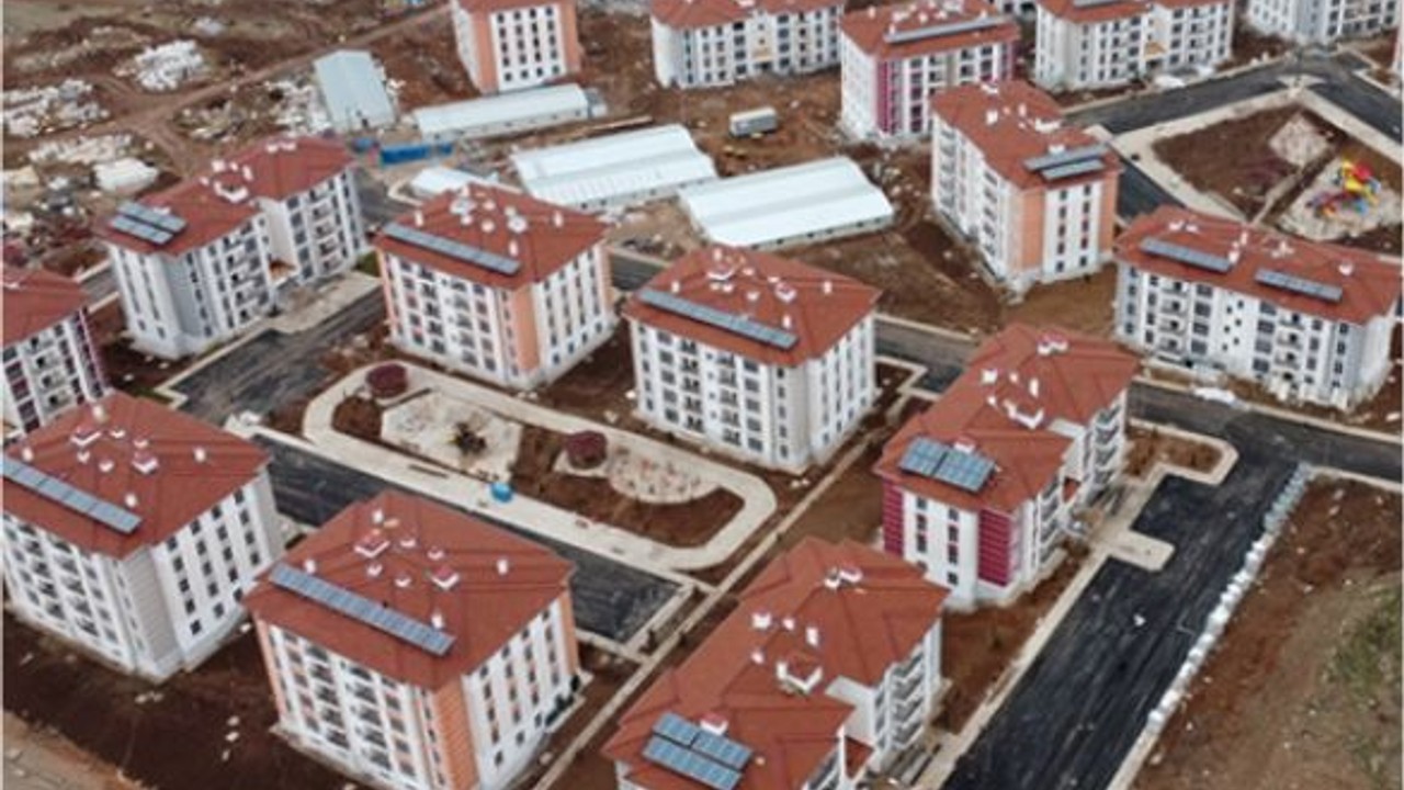 46 Bin Deprem Konutunun Hak Sahiplerine Verileceği İlk Etap Başlıyor