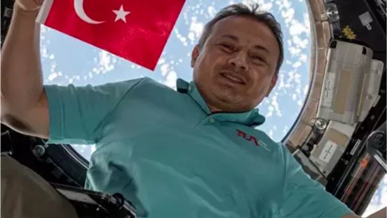 Alper Gezeravcı Dünya'ya Dönüş Hazırlığında