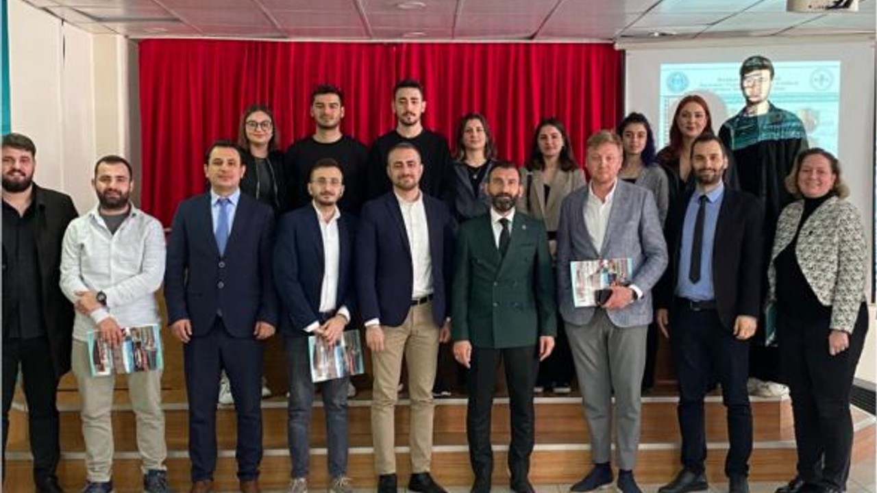 Kariyer Günleri Öğrenciler İçin Fırsatlar Sunuyor
