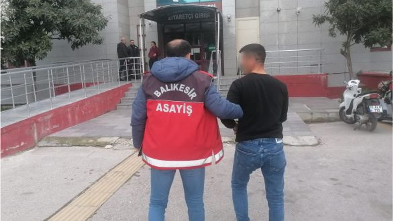 23 Yıldır Aranıyordu Bakın Nasıl Yakalandı