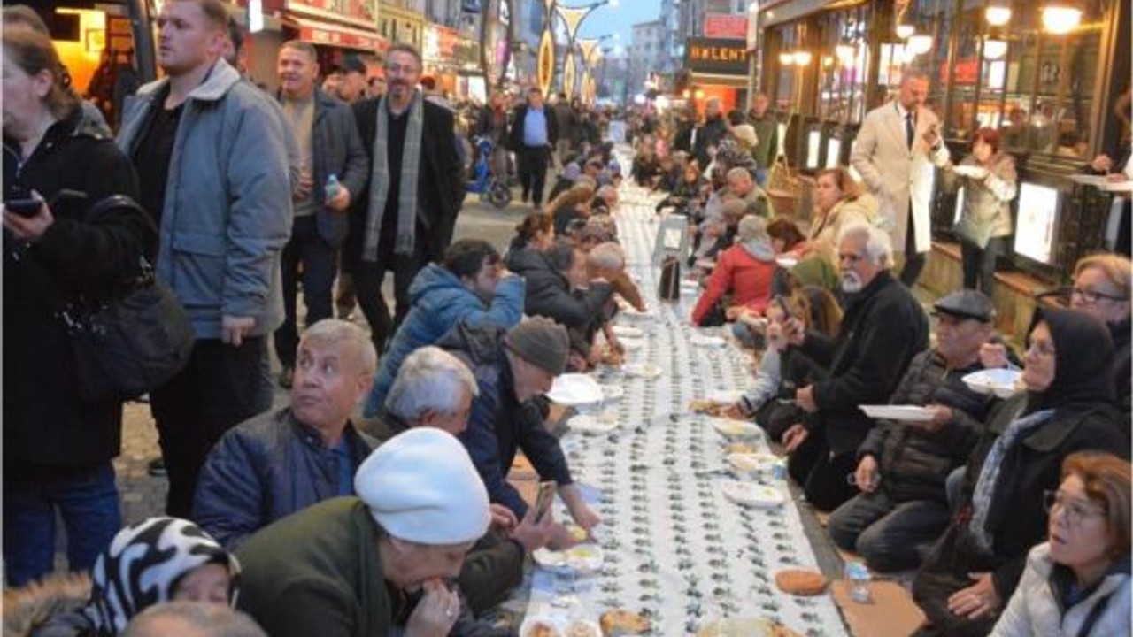 Balıkesirliler Yeryüzü Sofrasında Buluştu