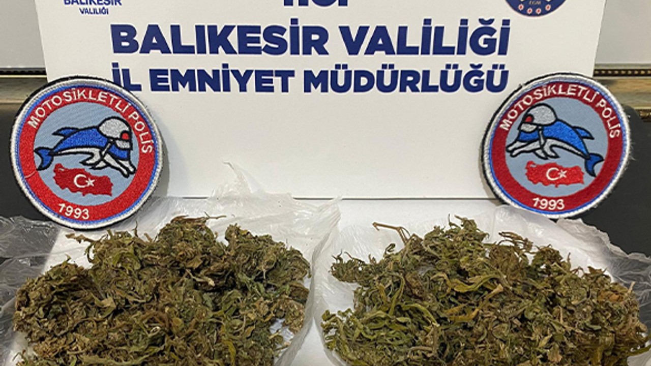 Bandırma İlçe Emniyet Müdürlüğü'nden Uyuşturucu Operasyonu