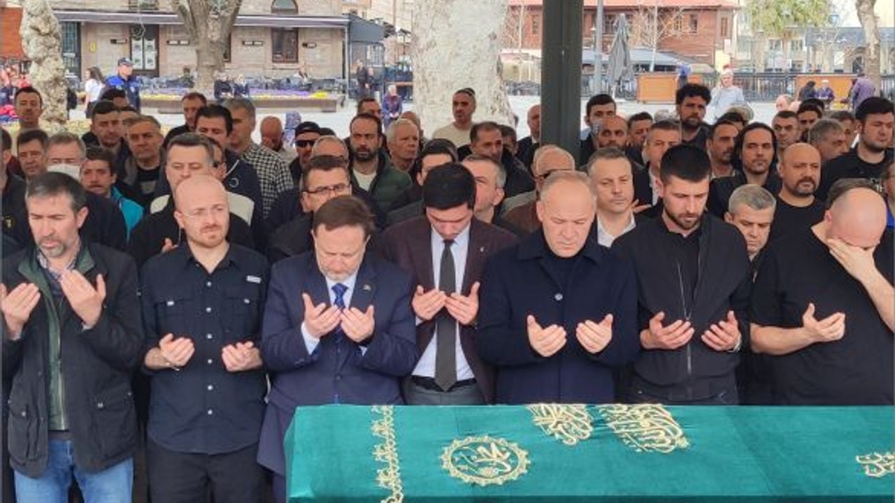 İsa Erol Toprağa Verildi