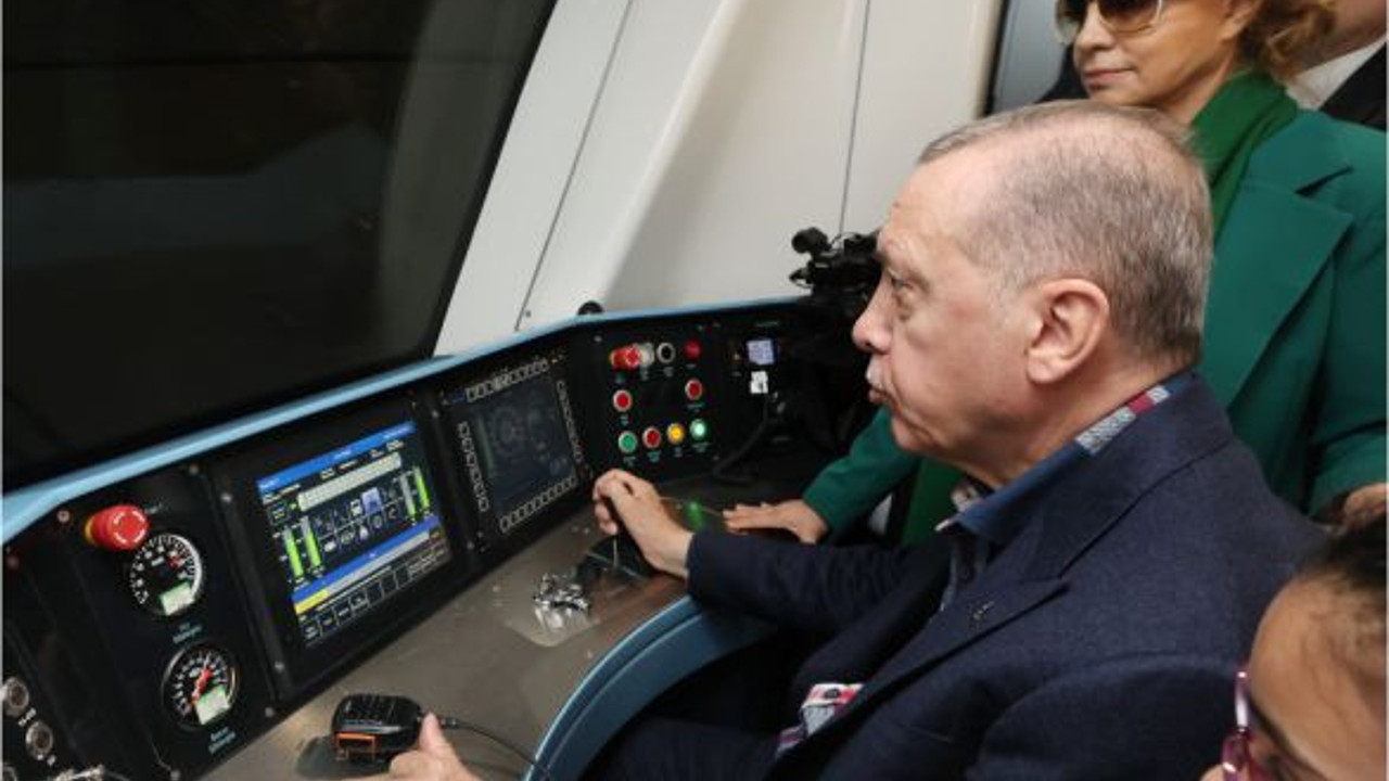 Cumhurbaşkanı Erdoğan İstanbul'da yeni metro hattının test sürüşünü yaptı