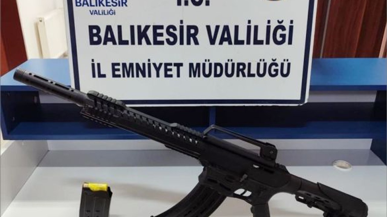 Uyuşturucu ve Silah Operasyonu: 20 Şüpheli Yakalandı