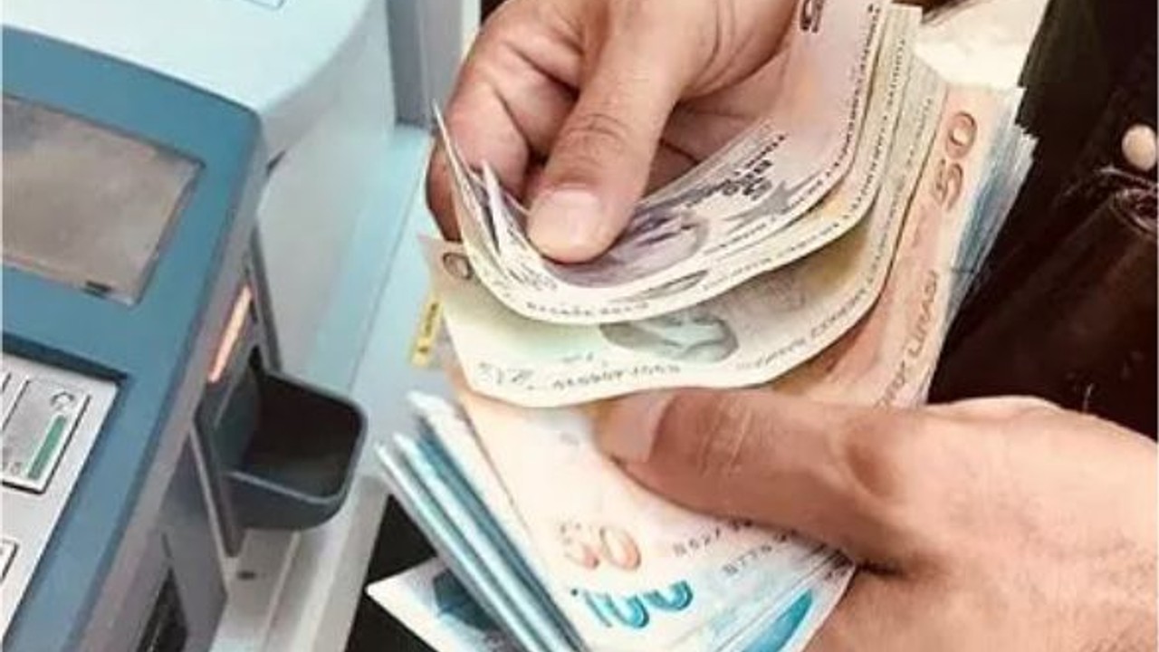 İkramiye Takvimi Açıklandı! Ödemeler Ne Zaman Yapılacak?