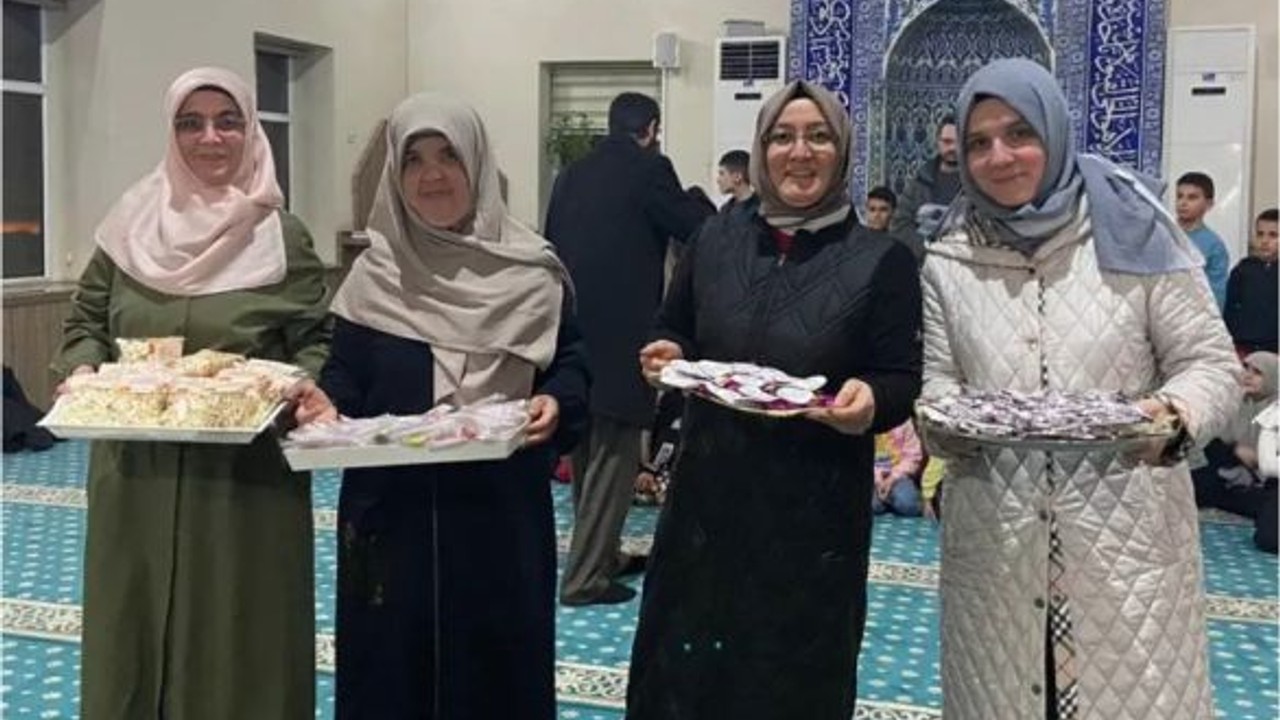Bigadiç'te Manevi Değerler Çocuklara Aktarılıyor