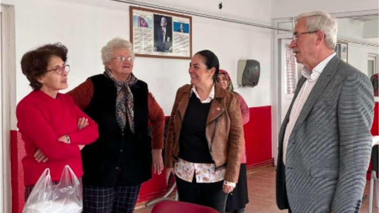 Başkan Karışık Emek Veren Kadınları Unutmadı
