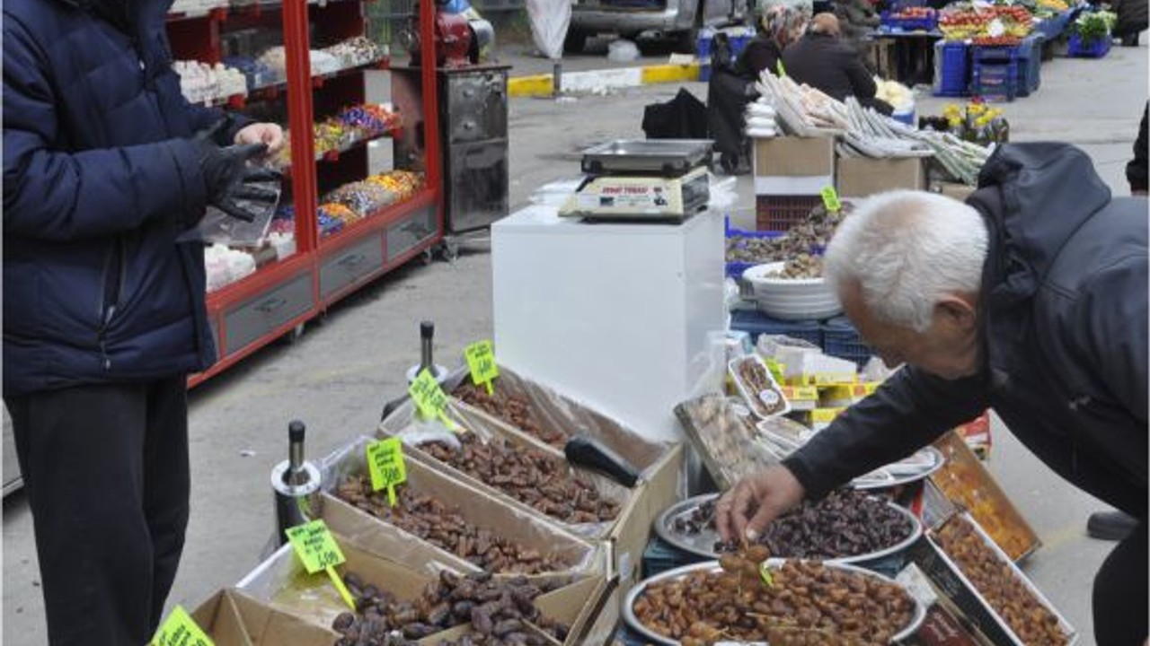 Ramazan Öncesi Balıkesir'in Gözdesi Hurma Oldu