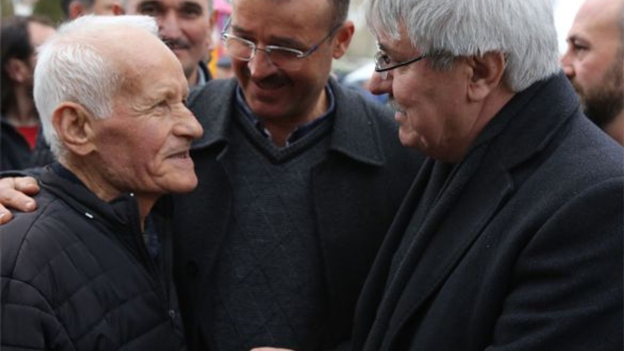 Başkan Cengiz Gönüllere Dokunuyor