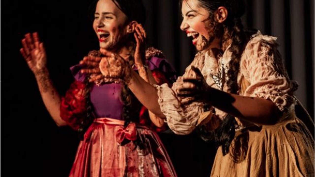 Kadın Oyunları Festivali Ayvalık'ta