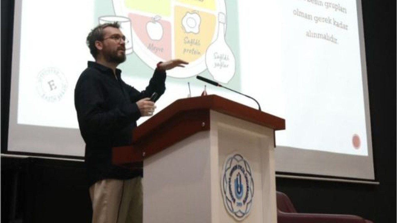 Bandırma'da Sağlıklı Beslenme ve Yaşam Semineri