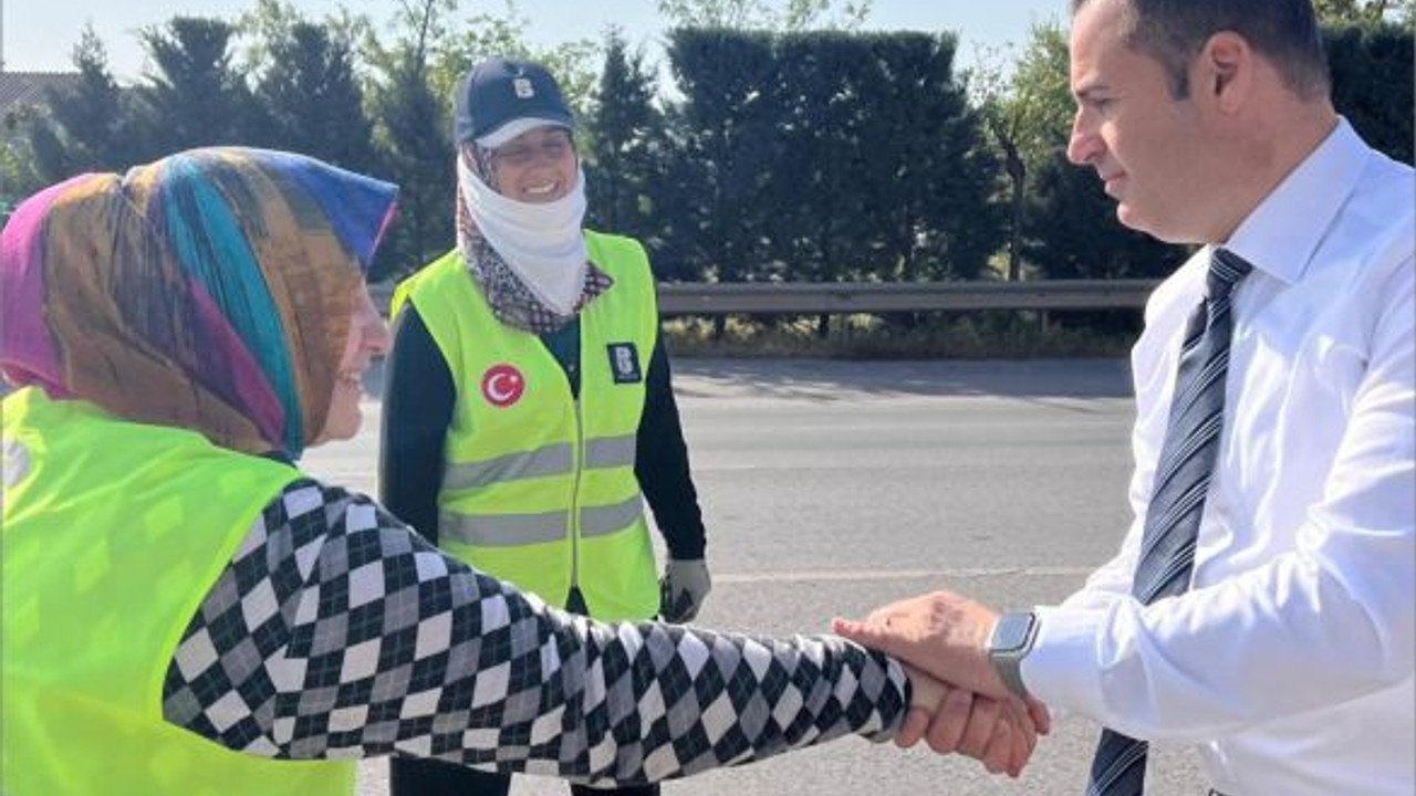 Ahmet Akın Park ve Bahçeler Çalışanlarını Ziyaret Etti