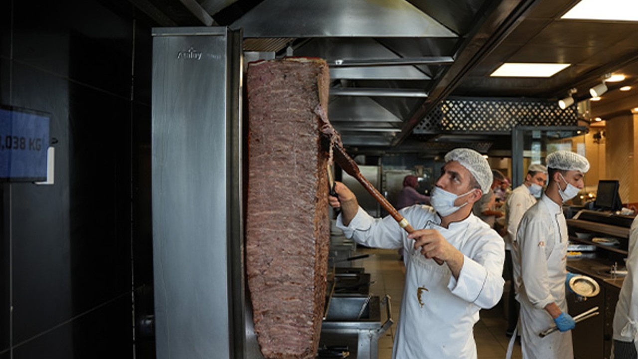 Almanya Cumhurbaşkanı'nın Döner Diplomasisine Türk Dönerciden Tepki
