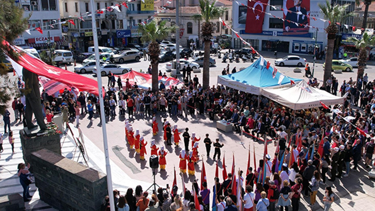 Atatürk'ün Ayvalık'a Gelişinin 90. Yıldönümü Kutlandı
