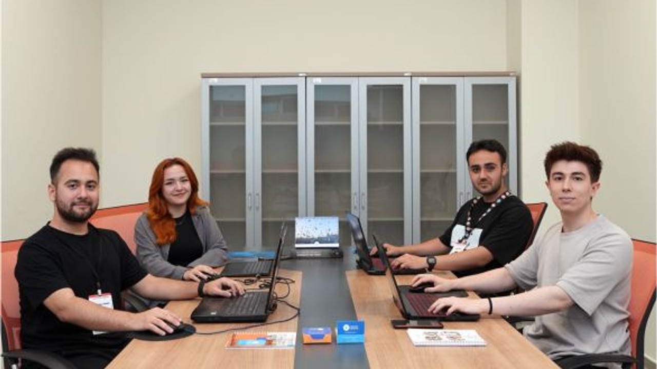 BANÜ Öğrencileri Google Salladı
