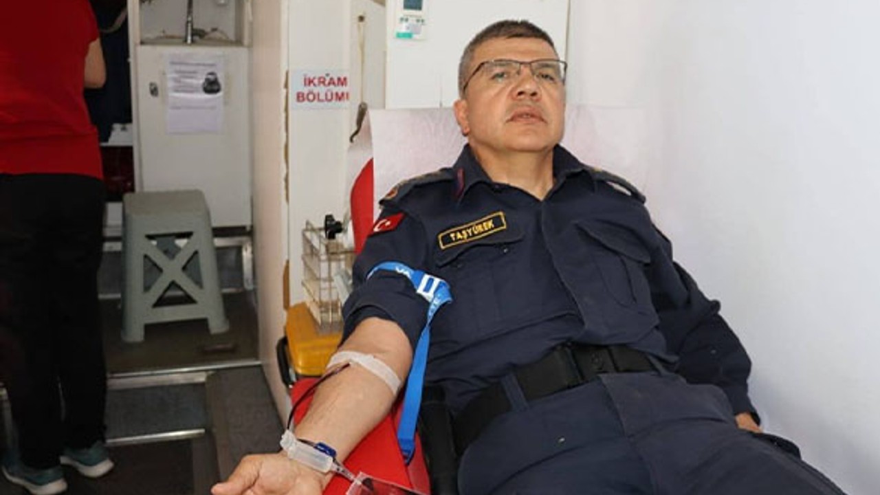 Balıkesir İl Jandarma Komutanlığından Anlamlı Kan Bağışı