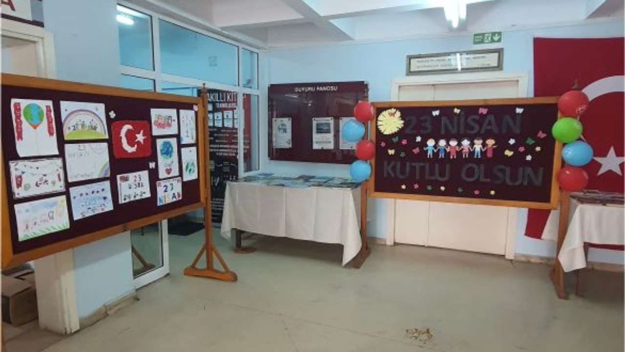 Balıkesir İl Kütüphanesi Çocuklar İçin Süslendi