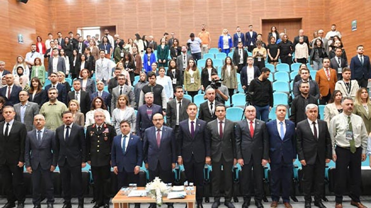Balıkesir Valisi Ustaoğlu: "Şehrimiz Turizmde Güçlü Bir Profil Sergiliyor"