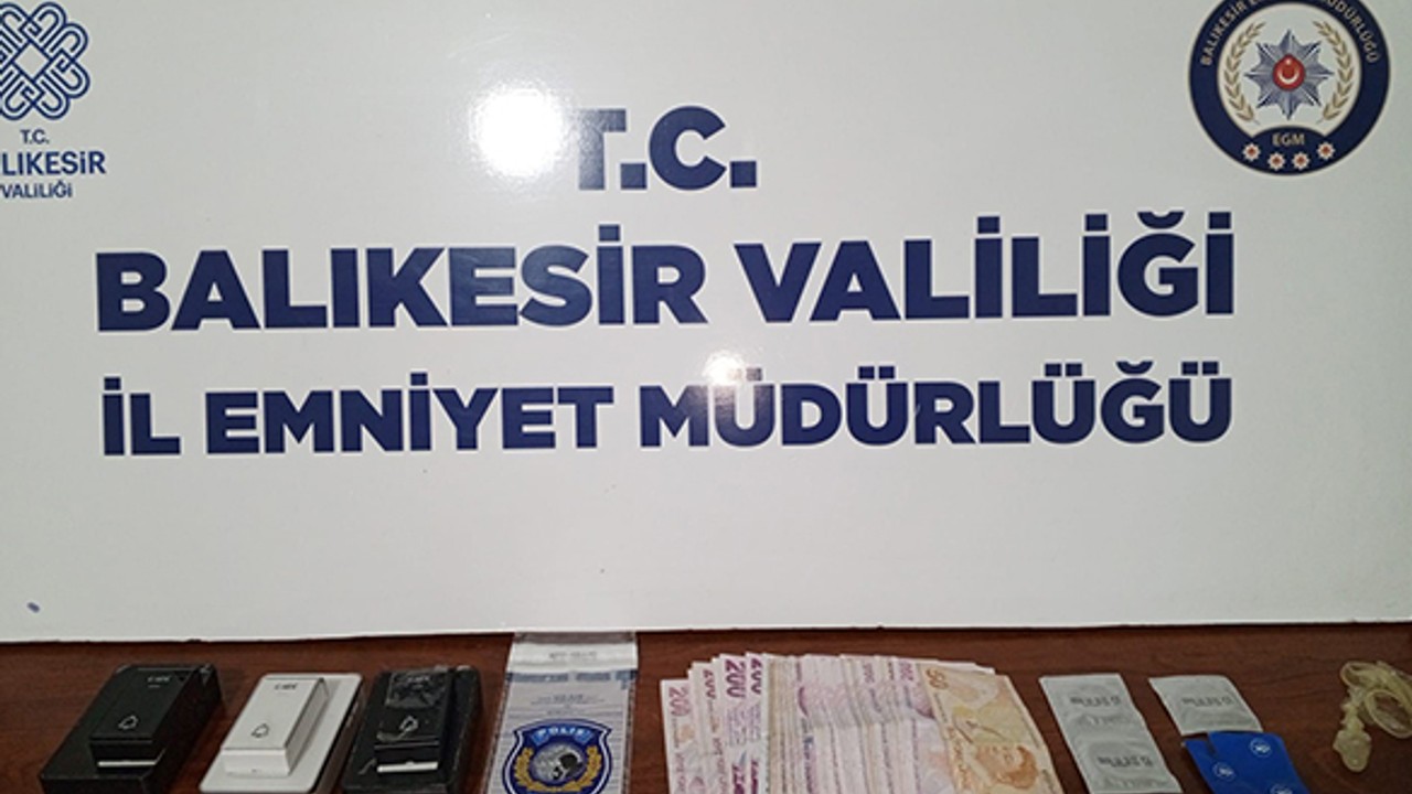 Bandırma'da Fuhuş Operasyonu, Masaj Salonunda Tutuklama