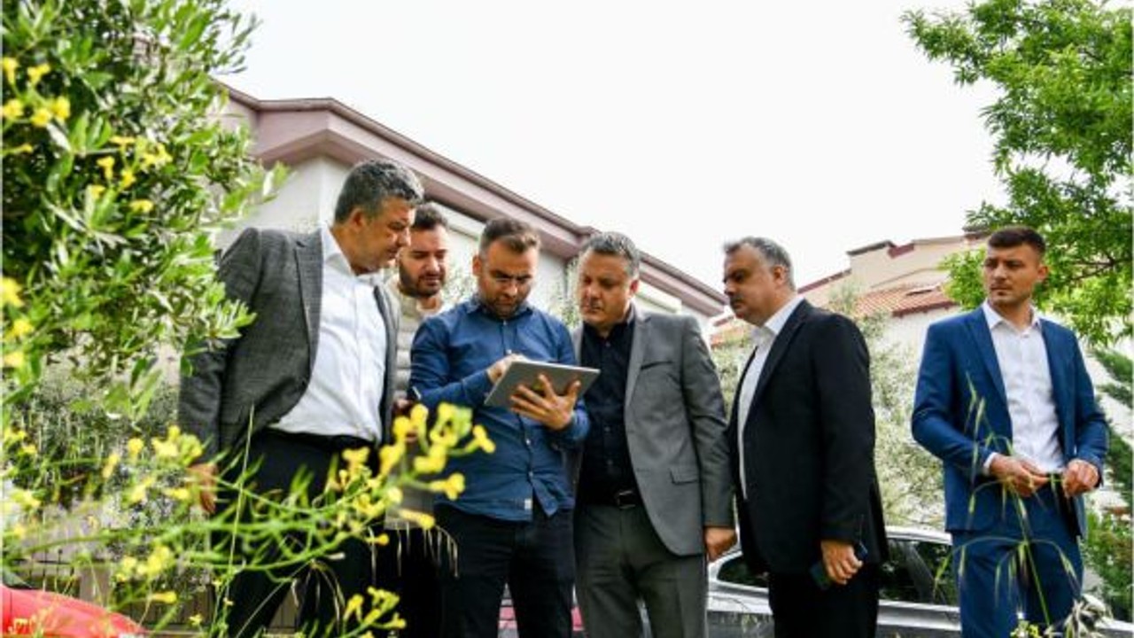 Başkan Akbıyık Yeni Hizmetler İçin Sokakta