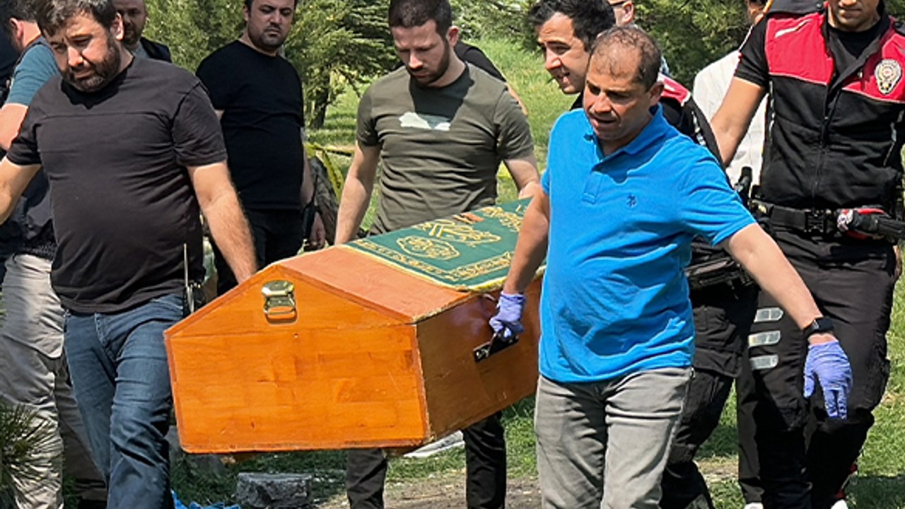 Boşanma Aşamasındaki Kadın, Eşi Tarafından Öldürüldü