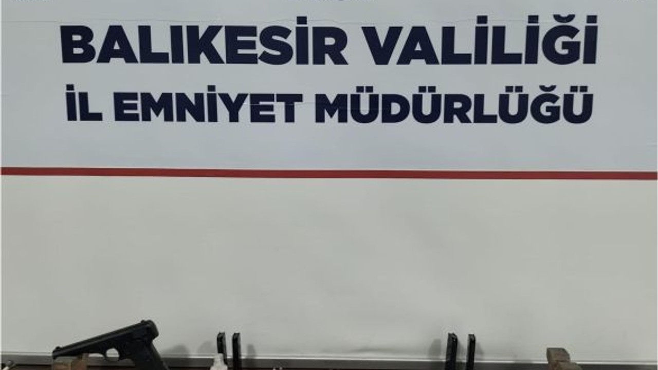 Kolonya Şişesi Emniyeti Harekete Geçirdi