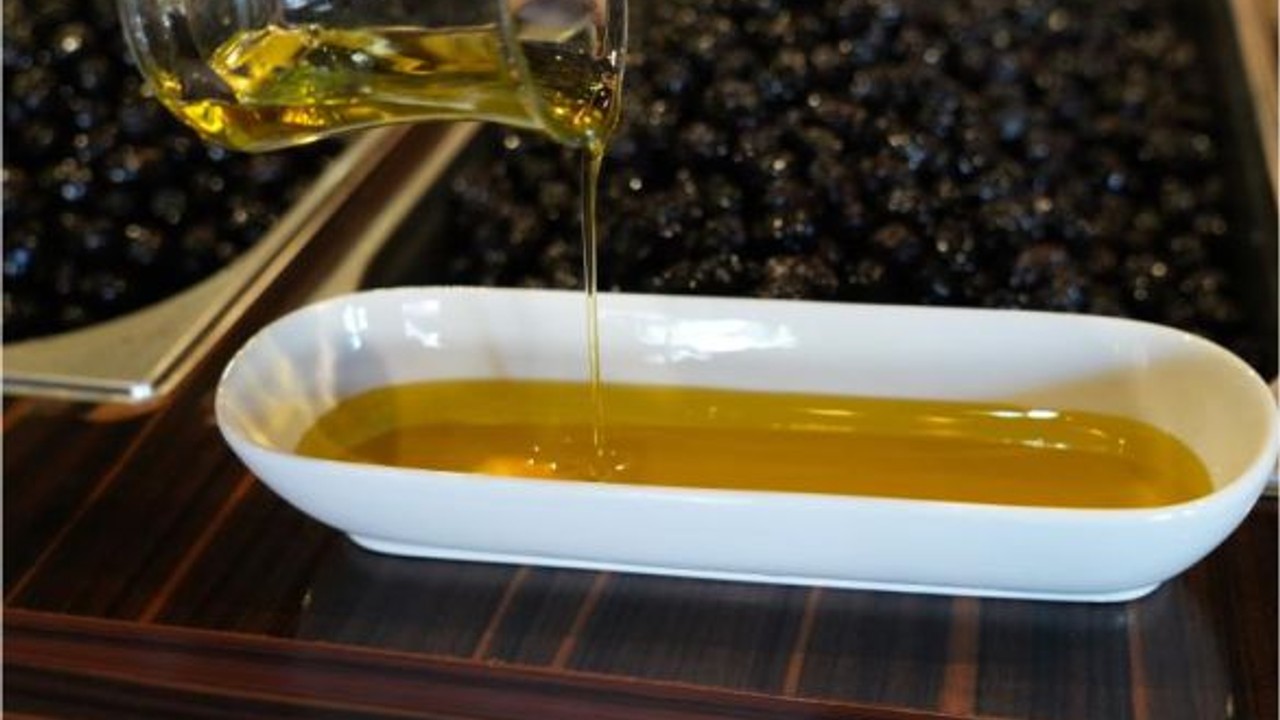Sağlıkçıların Yeni Gözdesi: Edremit Zeytin Sütü