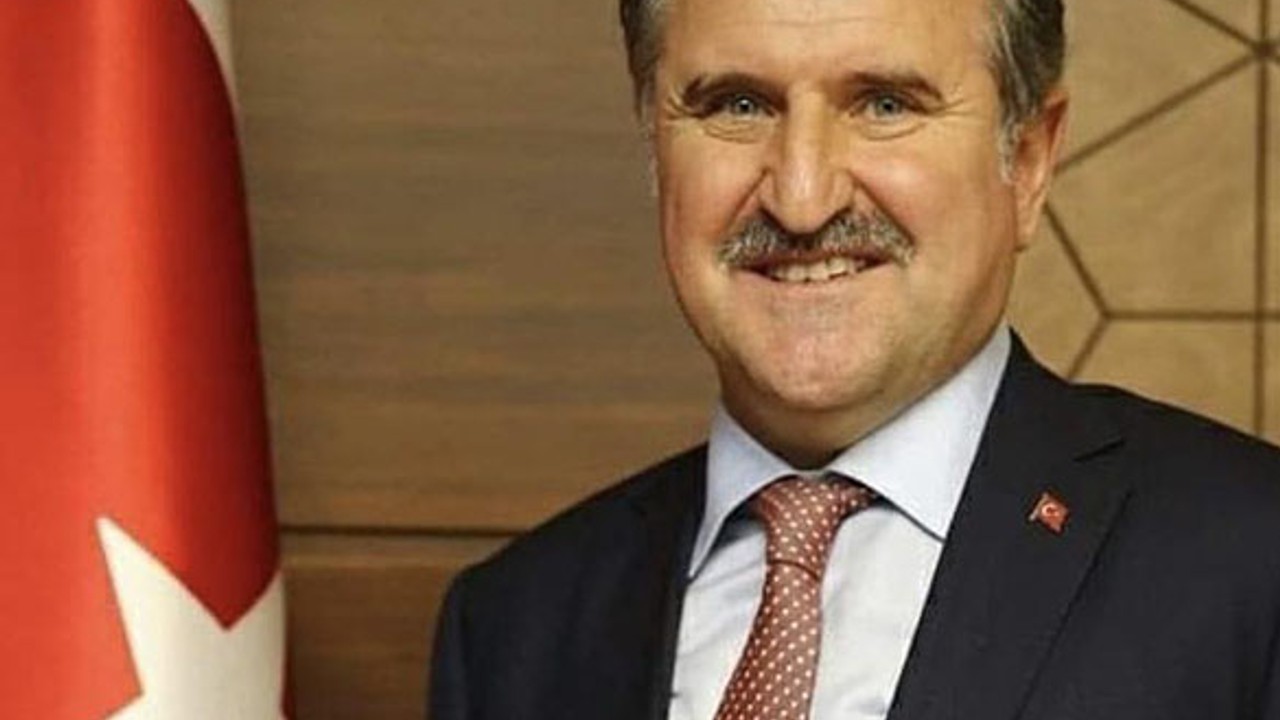 Tehdit Edilen Ergin Ataman'a Bakan Bak'tan Destek