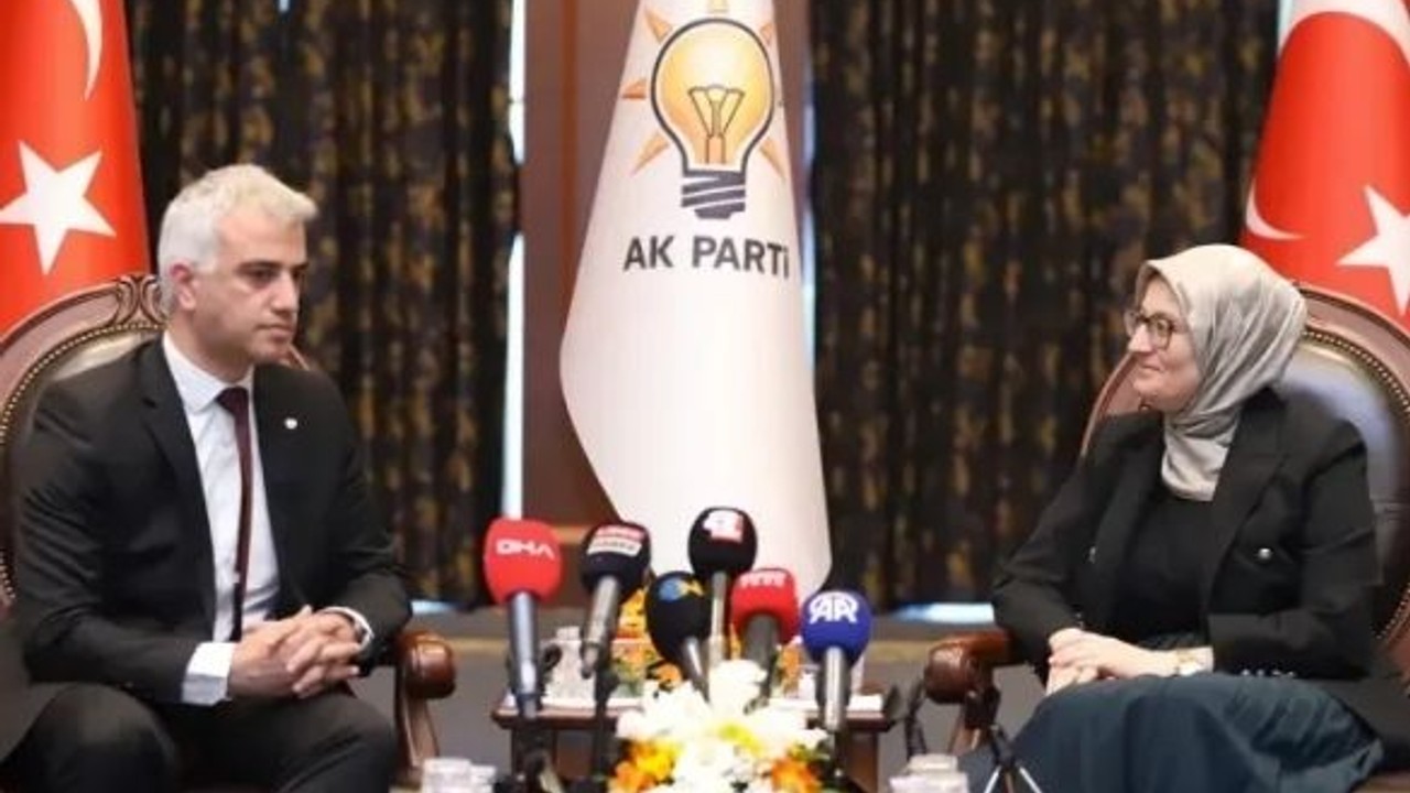 CHP ve MHP Heyetleri AK Parti'yi Ziyaret Etti