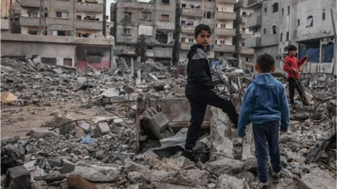 İsrail’in Refah’a yönelik askeri harekatın tarihini belirlemediği iddia edildi