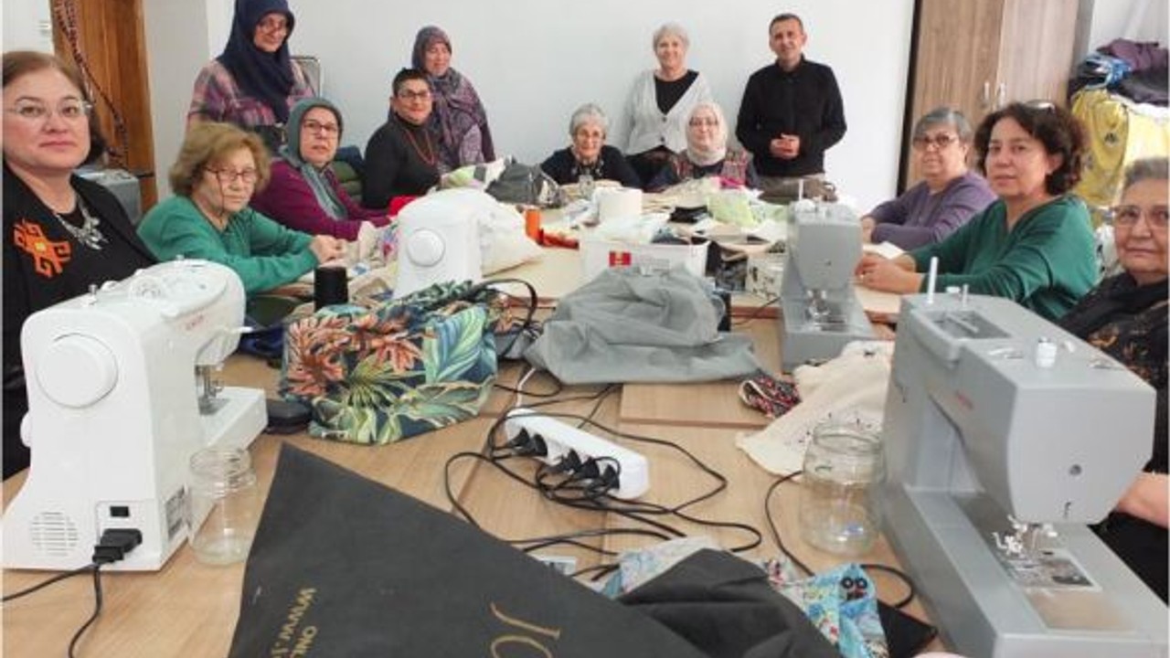 Kırkyama Tekniğiyle Balıkesir'deki Eski Eşyalar Yeniden Canlanıyor