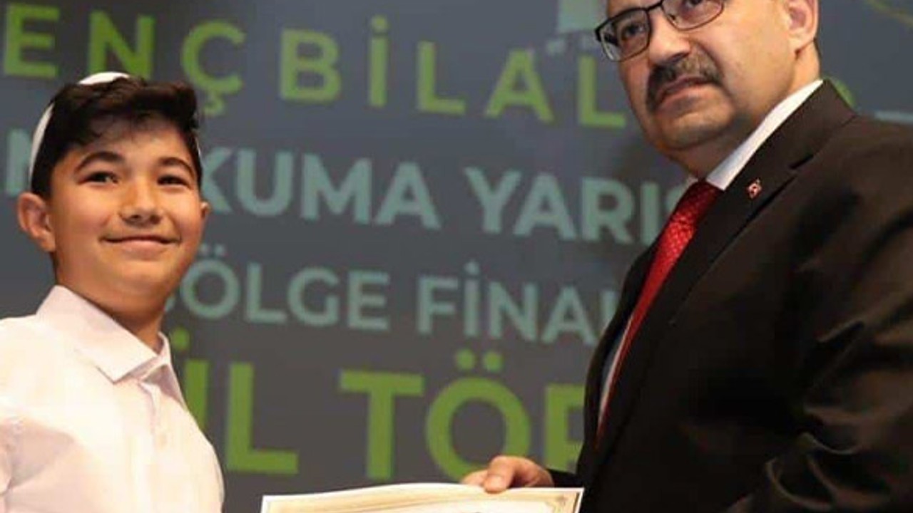 Balıkesir’de Genç Bilaller Ezan Okuma Yarışması Bölge Finali Gerçekleştirildi