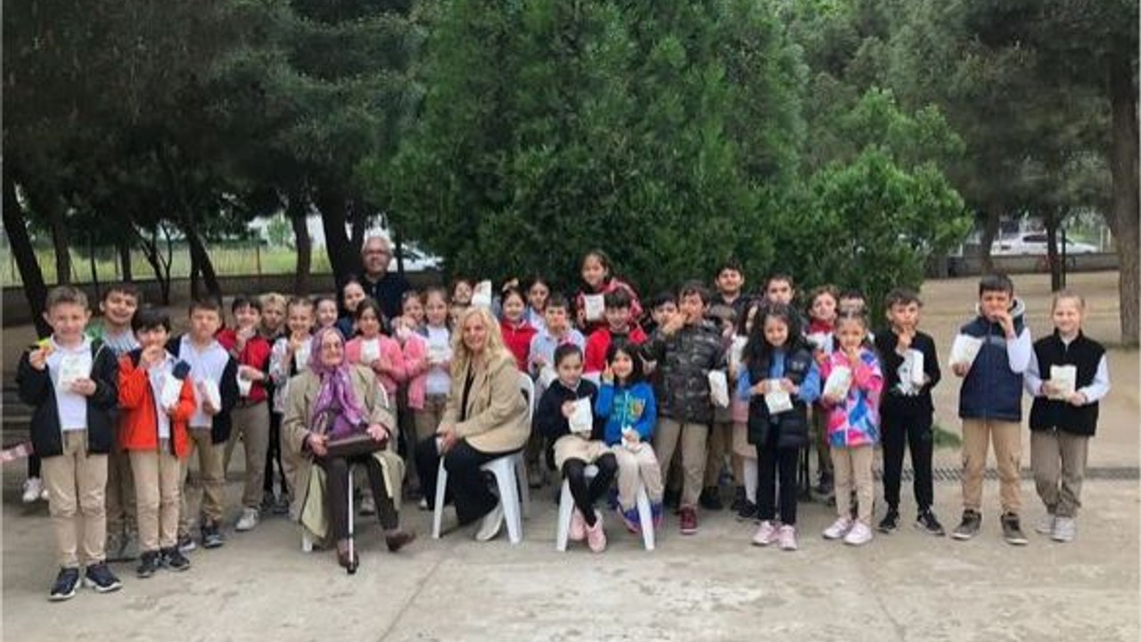 Balıkesir’de Hayırseverin 20’inci Yılında Vefalı Lokmaya El Attılar