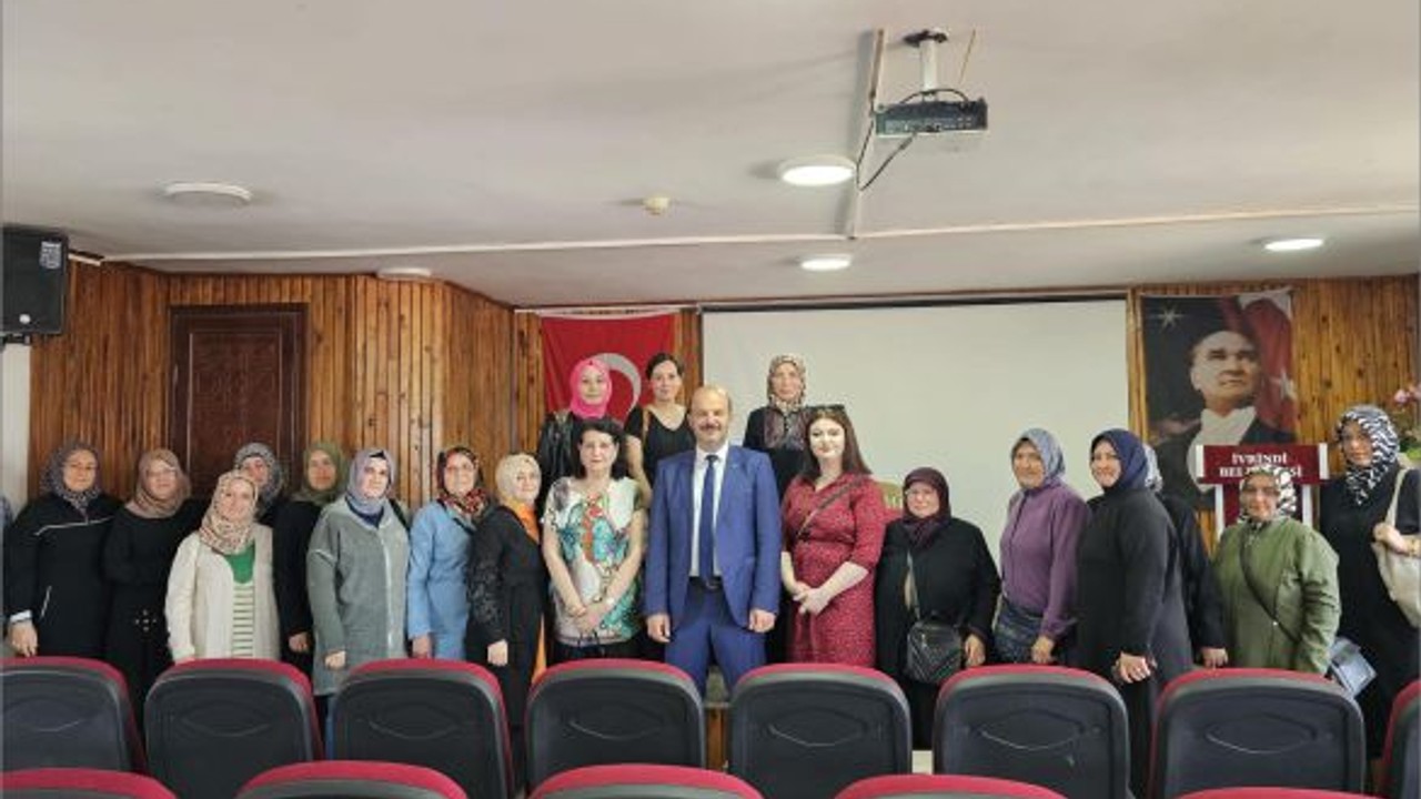 Başkan Lapanta'dan Kadınlara Destek