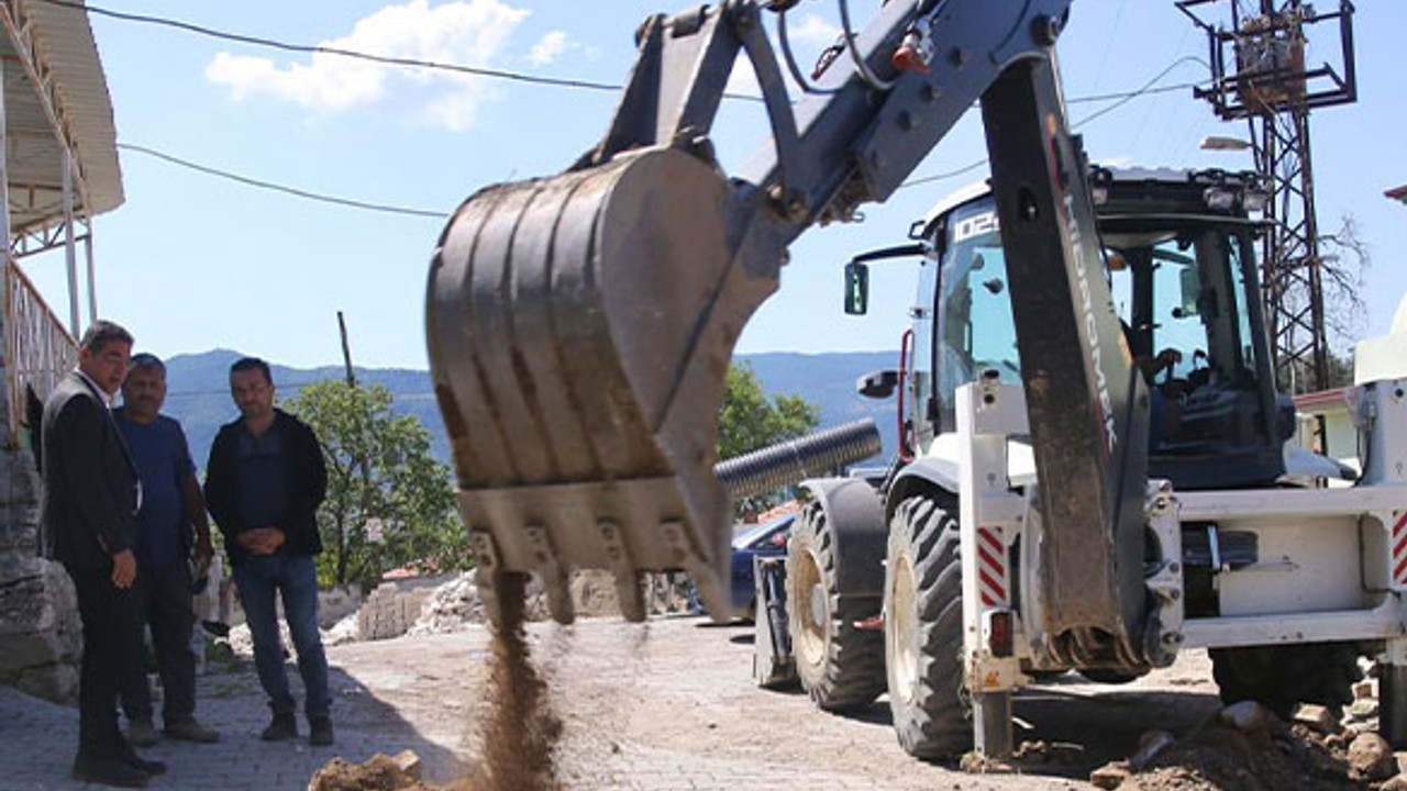 Burhaniyede 39 mahallede çalışma başladı